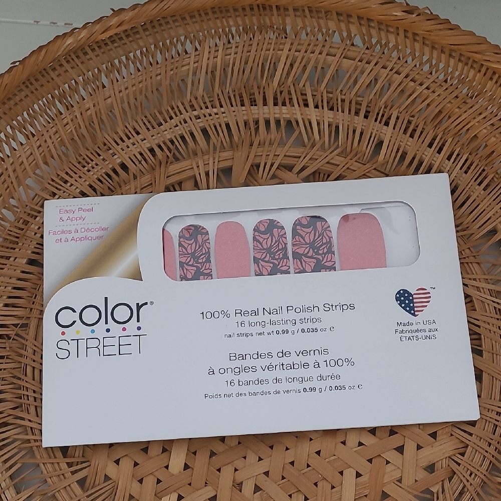 Wing it On Color Street